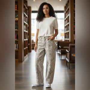 Wild Fable- Snake Skin Print, Low Rise, baggy Jean. Inseam 31 Size 10R